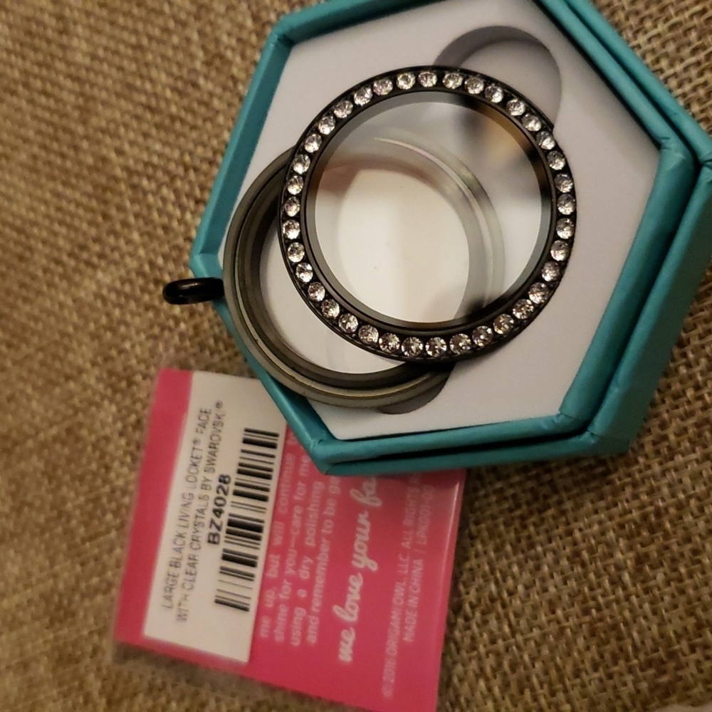 Origami Owl Locket set (base/face) no charms
